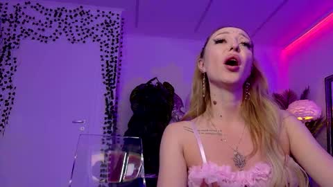 Annastasia online show from 03/21/26, 08:19