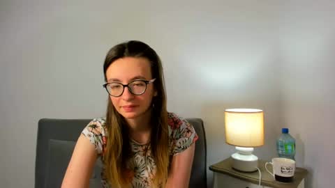 Anna online show from 06/26/26, 04:11
