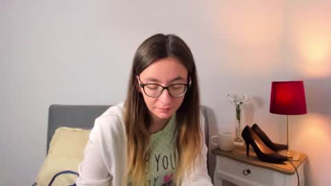 Anna online show from 07/08/26, 04:22