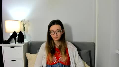 Anna online show from 07/28/26, 06:20