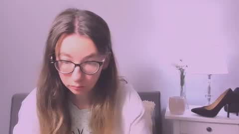 Anna online show from 08/03/26, 05:50