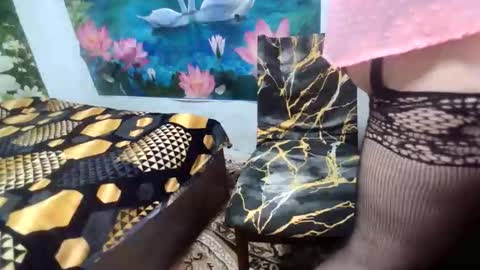 Snapshot of annaxgoldx chatting on 04/16/26, 07:42 AnnaxGoldX online show from 04/16/26, 07:42