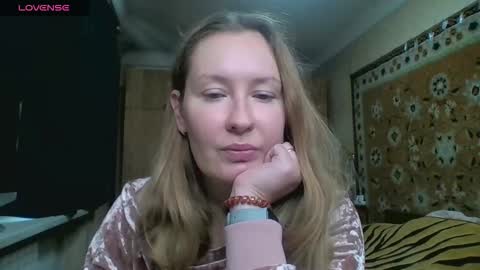 AnnaXLovers online show from 10/15/25, 09:42