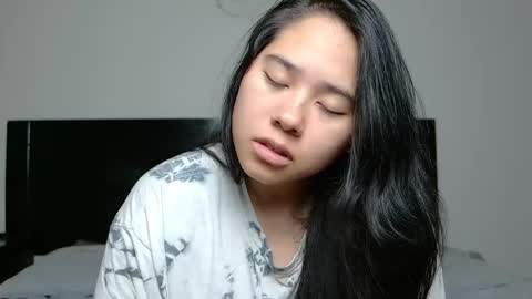 Snapshot of annaxnasty chatting on 09/15/25, 04:12 Anna online show from 09/15/25, 04:12