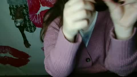 Bella online show from 11/06/25, 06:09