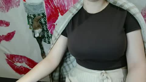 Bella online show from 11/11/25, 06:08