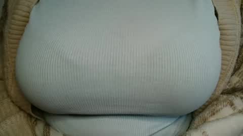 Bella online show from 04/23/26, 04:20