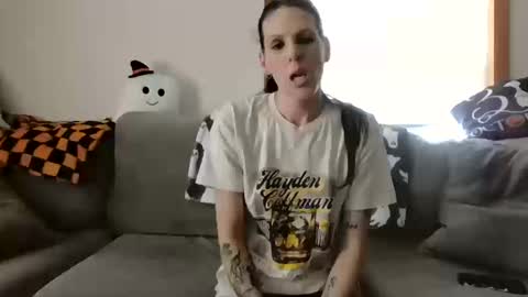 anne online show from 10/16/25, 05:36