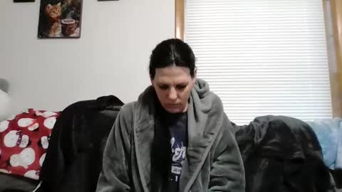 anne online show from 12/15/25, 01:37