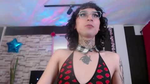 Anne online show from 09/25/25, 05:22