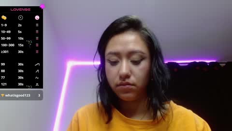 Snapshot of anne_nicholson chatting on 12/12/24, 08:14 Anne online show from 12/12/24, 08:14