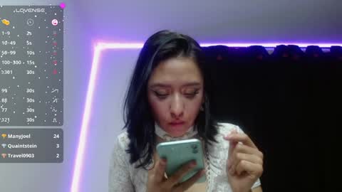 Snapshot of anne_nicholson chatting on 12/27/24, 06:46 Anne online show from 12/27/24, 06:46