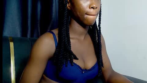 Snapshot of anne_xxxx chatting on 09/24/25, 06:55 ann online show from 09/24/25, 06:55