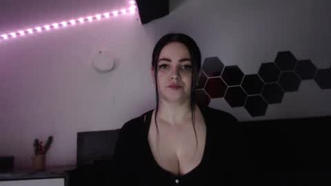 Snapshot of annebellee69 chatting on 02/16/25, 05:26 annebellee69 online show from 02/16/25, 05:26