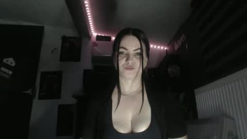 Snapshot of annebellee69 chatting on 10/07/25, 08:39 annebellee69 online show from 10/07/25, 08:39
