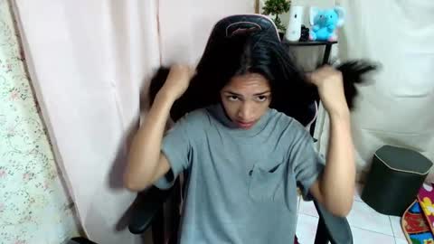 annebisyosa_angela online show from 01/07/26, 06:49