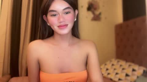 Snapshot of annedee_ chatting on 12/30/24, 07:00 Kim online show from 12/30/24, 07:00