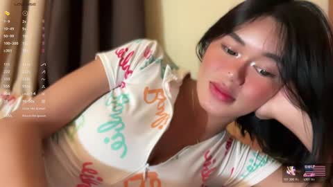 Snapshot of annedee_ chatting on 03/01/25, 06:11 Kim online show from 03/01/25, 06:11