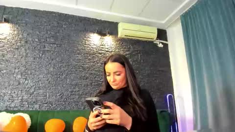 annesins online show from 11/02/25, 07:05