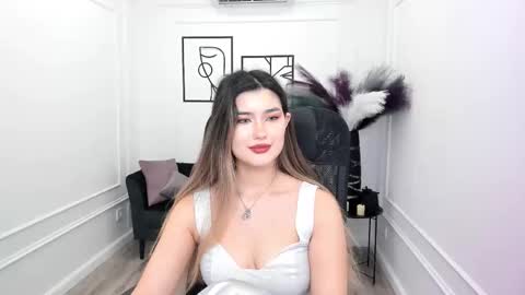 annetli online show from 11/08/25, 03:39