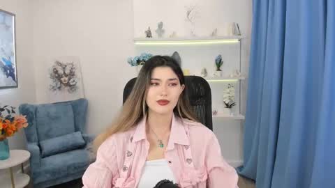 annetli online show from 11/13/25, 03:49