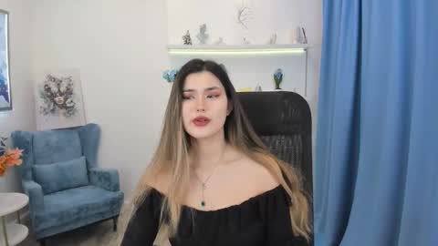 annetli online show from 11/30/25, 03:32