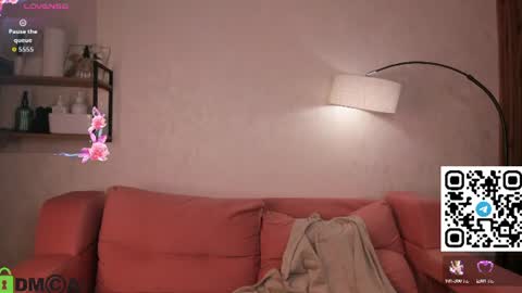 Snapshot of annette_nelsone chatting on 07/07/26, 06:47 annette_nelsone online show from 07/07/26, 06:47