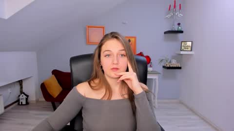 annewilsonn online show from 02/23/26, 02:03