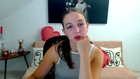 annewilsonn online show from 07/17/26, 07:26