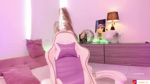 Angel online show from 02/11/26, 05:51