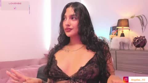 Snapshot of anngel_1 chatting on 05/07/26, 05:07 Angel online show from 05/07/26, 05:07