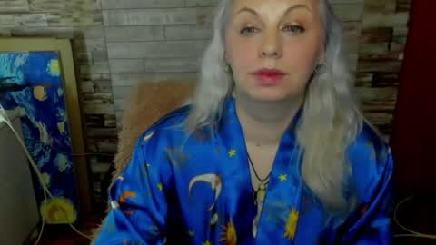 Anngel online show from 10/13/25, 10:32