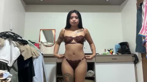 annhottiespicy online show from 10/18/25, 02:07