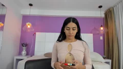 Snapshot of annhouston_ chatting on 10/31/25, 01:45 Ann online show from 10/31/25, 01:45