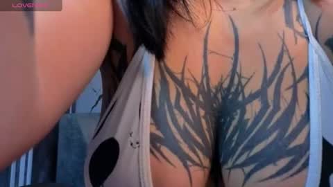 Snapshot of anni_acker_b chatting on 06/17/26, 12:50 Anni acker b online show from 06/17/26, 12:50
