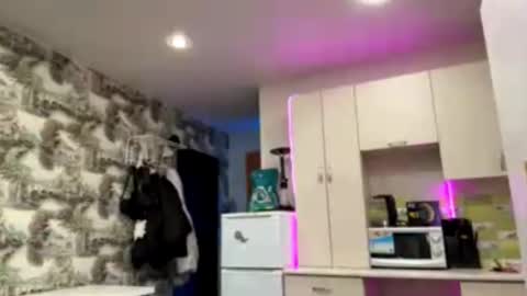 Snapshot of annicechubb chatting on 02/11/26, 02:11 Annet online show from 02/11/26, 02:11