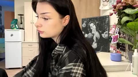 Snapshot of annicechubb chatting on 02/23/26, 02:14 Annet online show from 02/23/26, 02:14