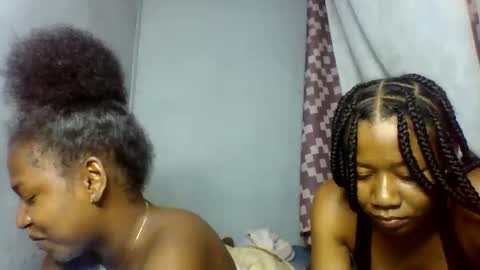 Snapshot of annick98 chatting on 02/18/26, 08:38 annick98 online show from 02/18/26, 08:38