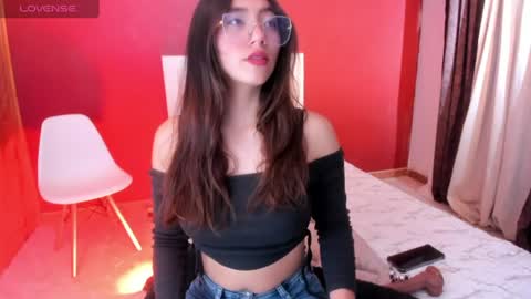 Annie online show from 07/23/26, 07:34