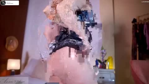 Snapshot of annie22love chatting on 01/21/25, 09:57 Annie independent model online show from 01/21/25, 09:57