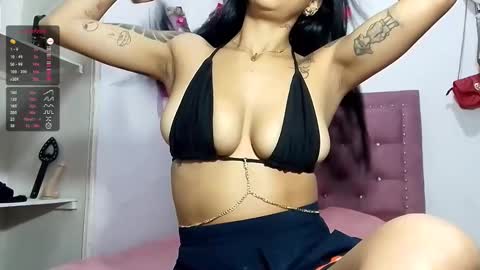 Snapshot of annie_camom chatting on 03/06/25, 05:33 annie online show from 03/06/25, 05:33