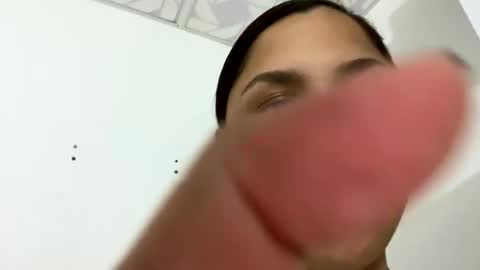 Annie  online show from 12/08/24, 12:51