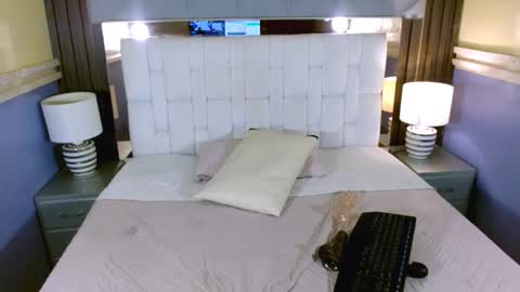 Annie  online show from 03/20/26, 05:51