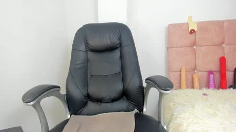 Anna online show from 12/07/24, 03:52