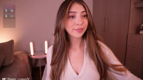 Snapshot of annie_evans24 chatting on 10/30/25, 09:26 Annie Evans online show from 10/30/25, 09:26