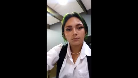 Snapshot of annie_hanss chatting on 01/12/25, 05:01 Ann online show from 01/12/25, 05:01