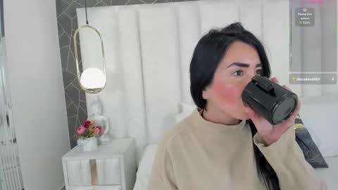 im annie   online show from 01/10/26, 12:40