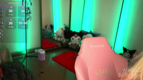 Annie May   online show from 10/13/25, 07:19