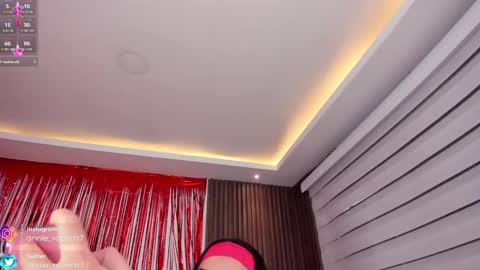 Annie Roberts online show from 01/21/25, 07:50