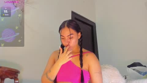 Snapshot of annie_santosx chatting on 02/08/25, 05:39 annie_santosx online show from 02/08/25, 05:39